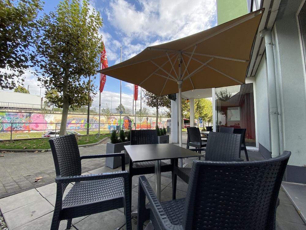 Ibis Hotel Frankfurt Messe West Frankfurt am Main Ngoại thất bức ảnh