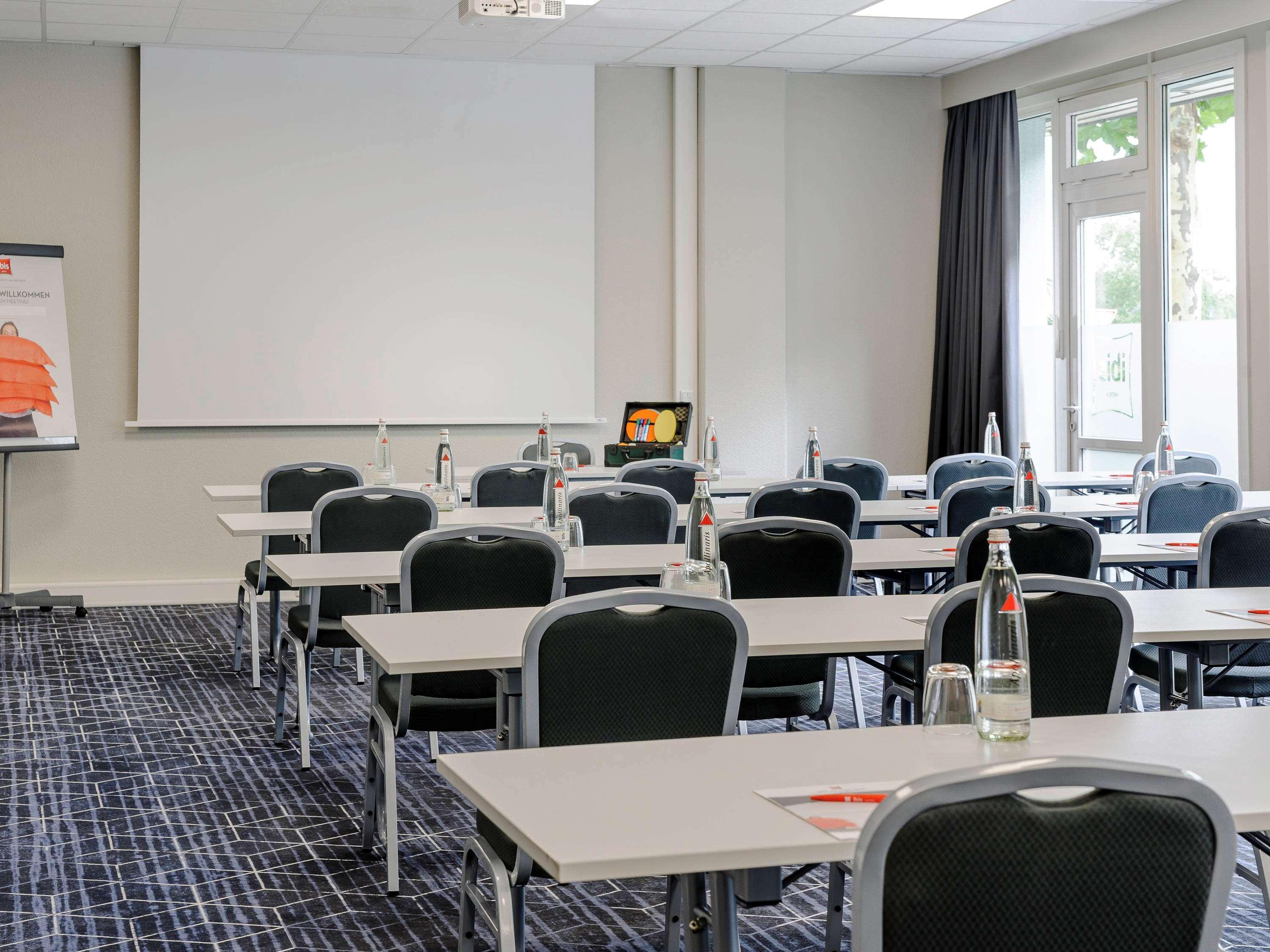 Ibis Hotel Frankfurt Messe West Frankfurt am Main Ngoại thất bức ảnh