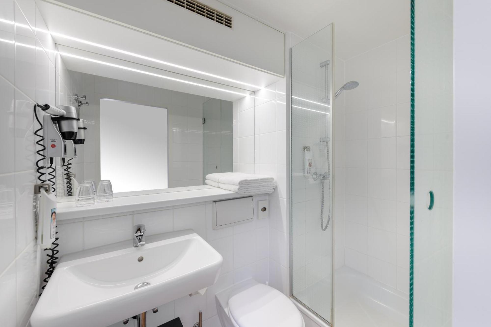 Ibis Hotel Frankfurt Messe West Frankfurt am Main Ngoại thất bức ảnh